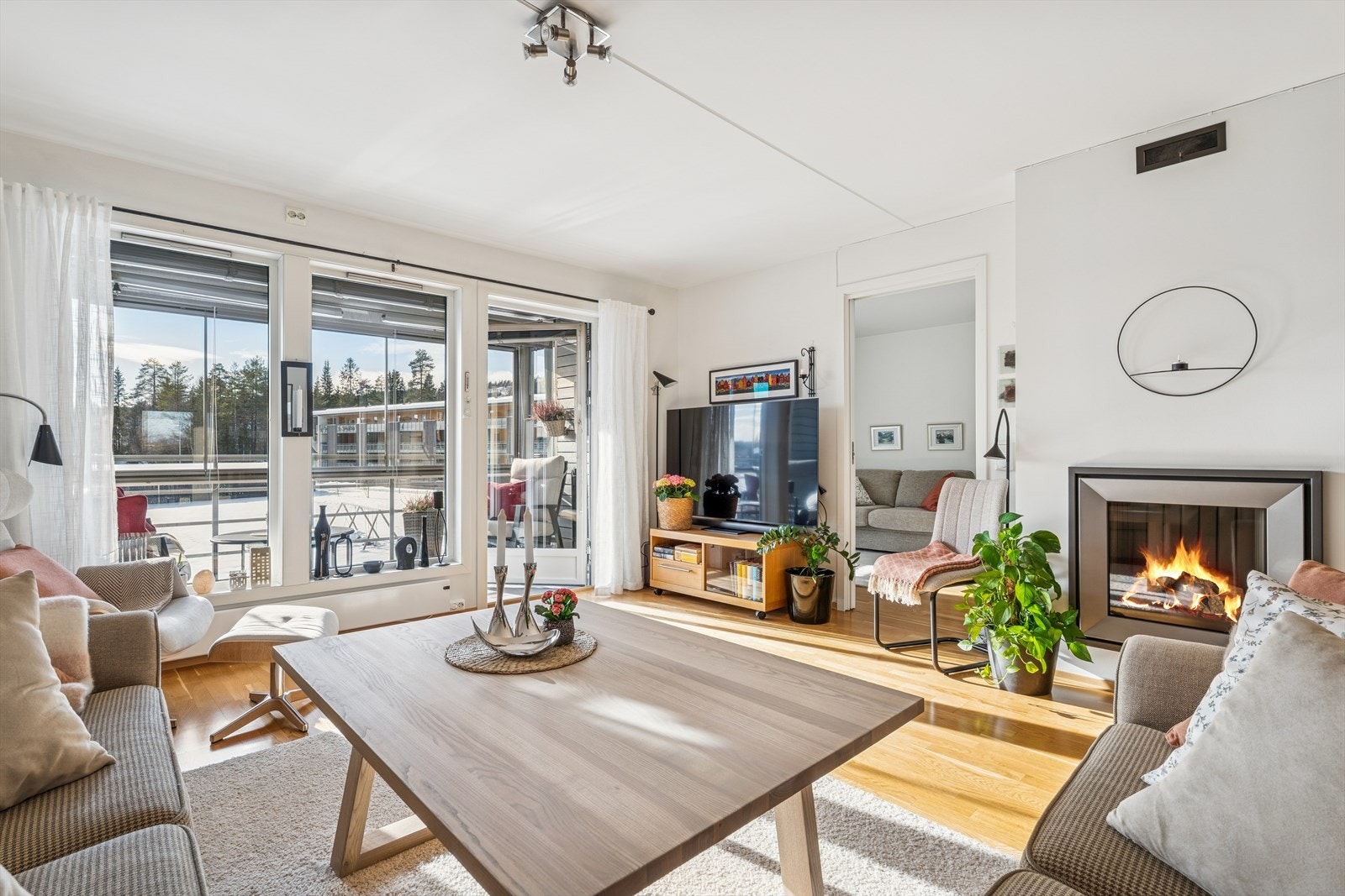 Lys og trivelig stue. Galleribilde