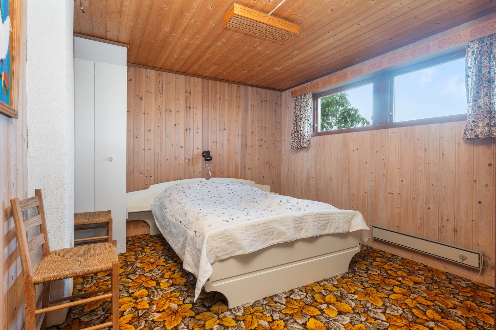 Rom i kjeller brukt som soverom, men ikke godkjent ihht opprinnelige tegninger. Galleribilde