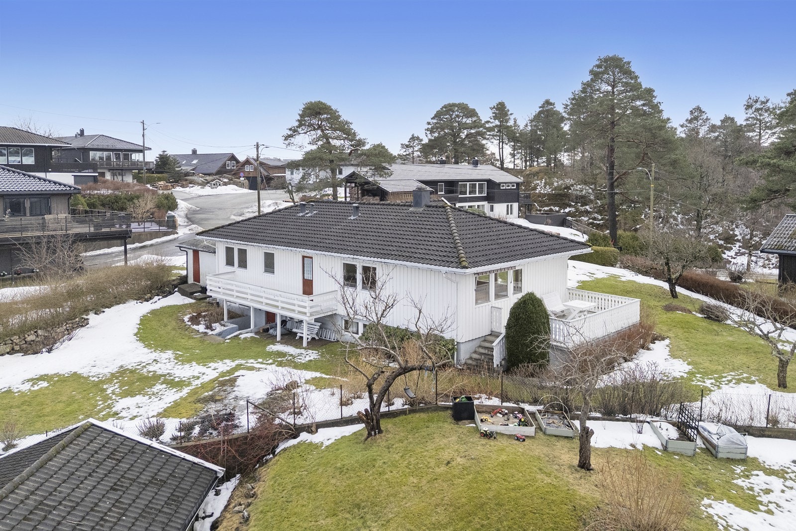 Fin plassering i familievennlig område. Galleribilde