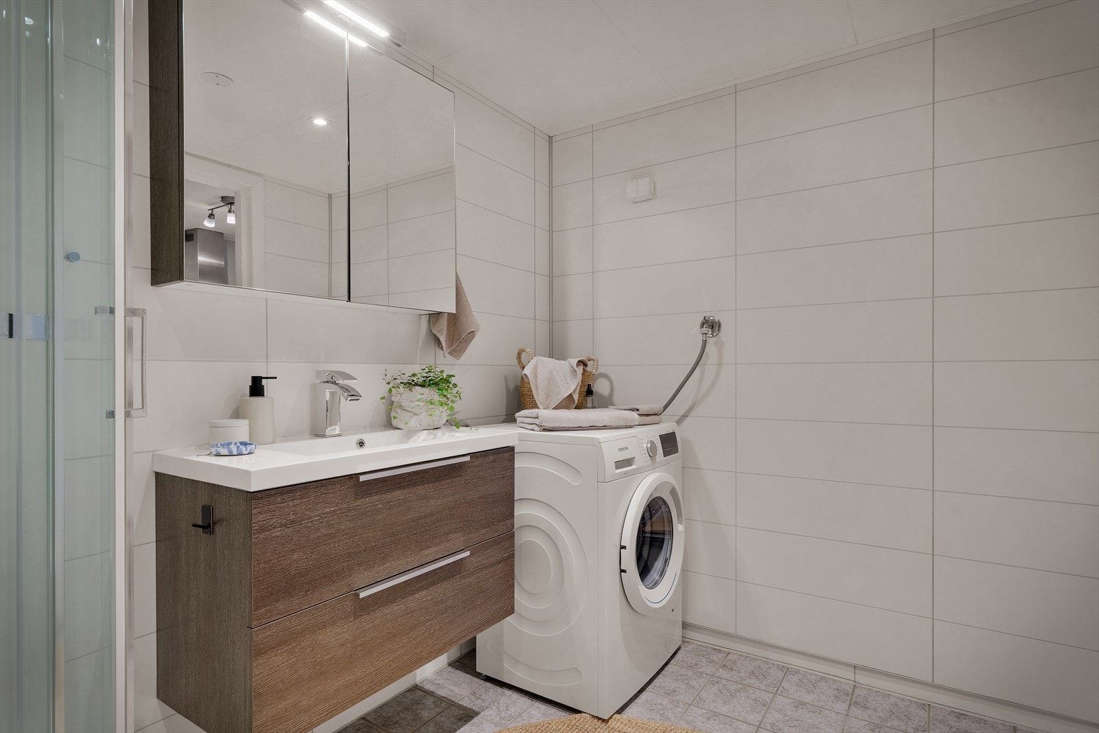 - Merk at du også har god plass til vaskemaskin - Galleribilde