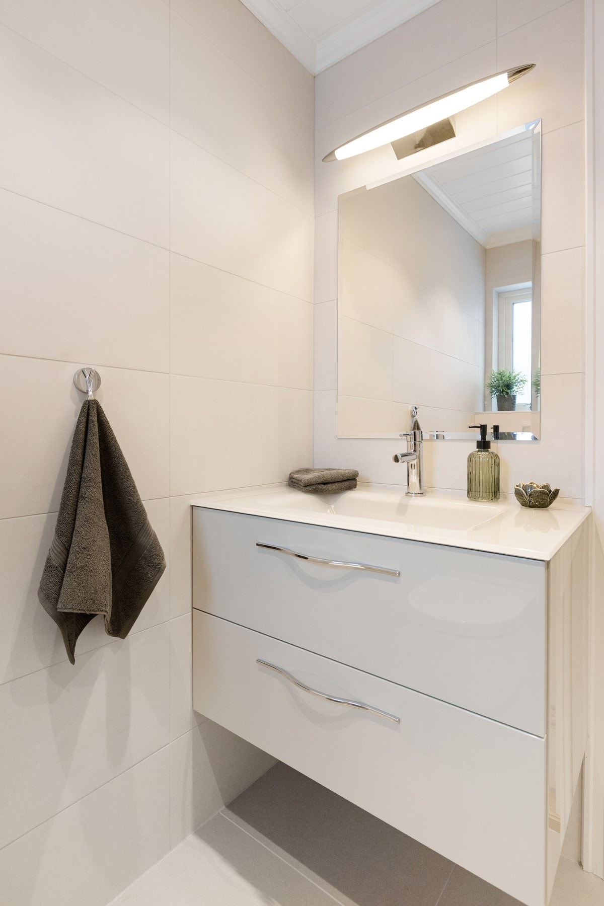 Stilren innredning og god belysning Galleribilde