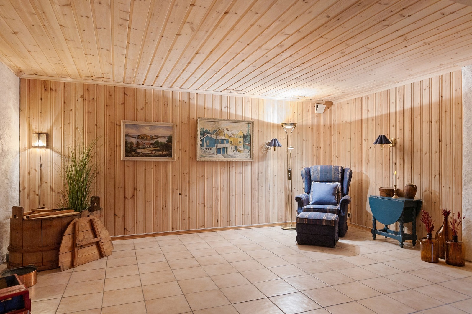 Stort rom i kjeller Galleribilde