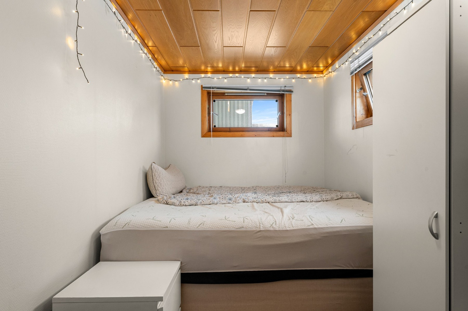 Soverom i 1. etasje på 9.5 kvm. Galleribilde