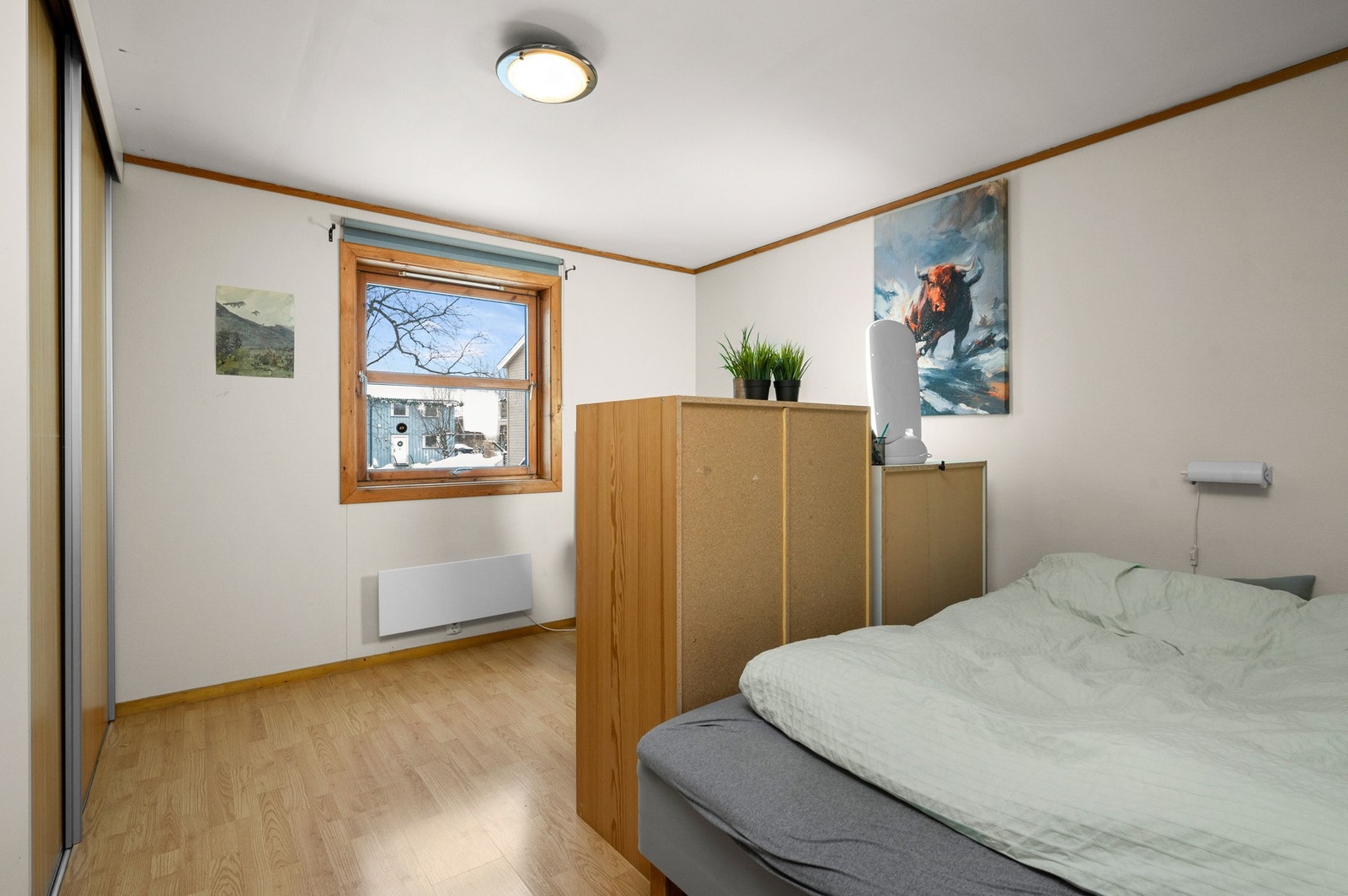 Soverom 1. etasje på 13,5 kvm. Galleribilde