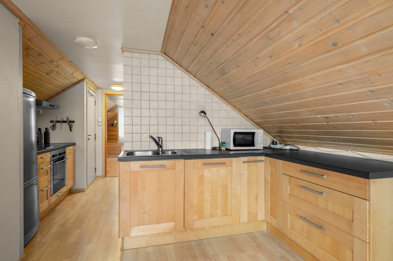 Kjøkken i loft-etasjen. Galleribilde