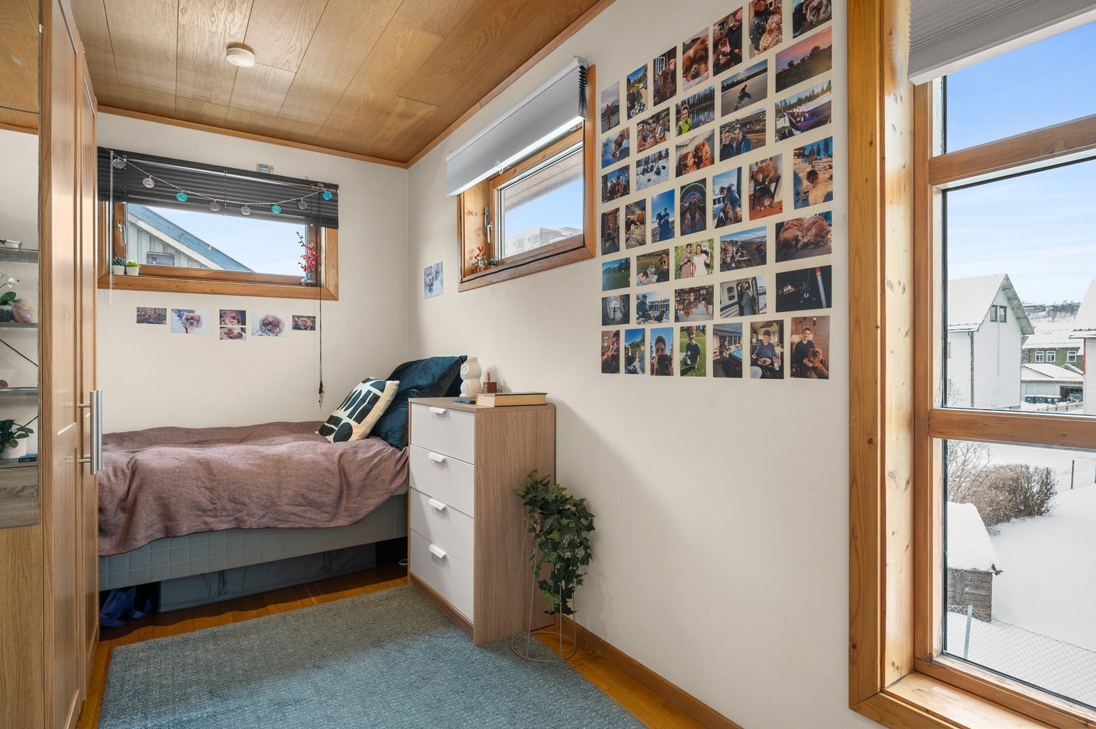Soverom på 9,5 kvm. 2. etasje. Galleribilde