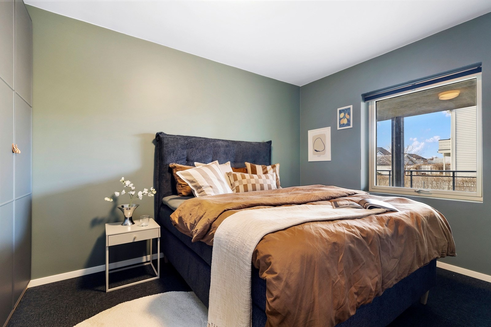 Hovedsoverommet har dobbel garderobeløsning Galleribilde