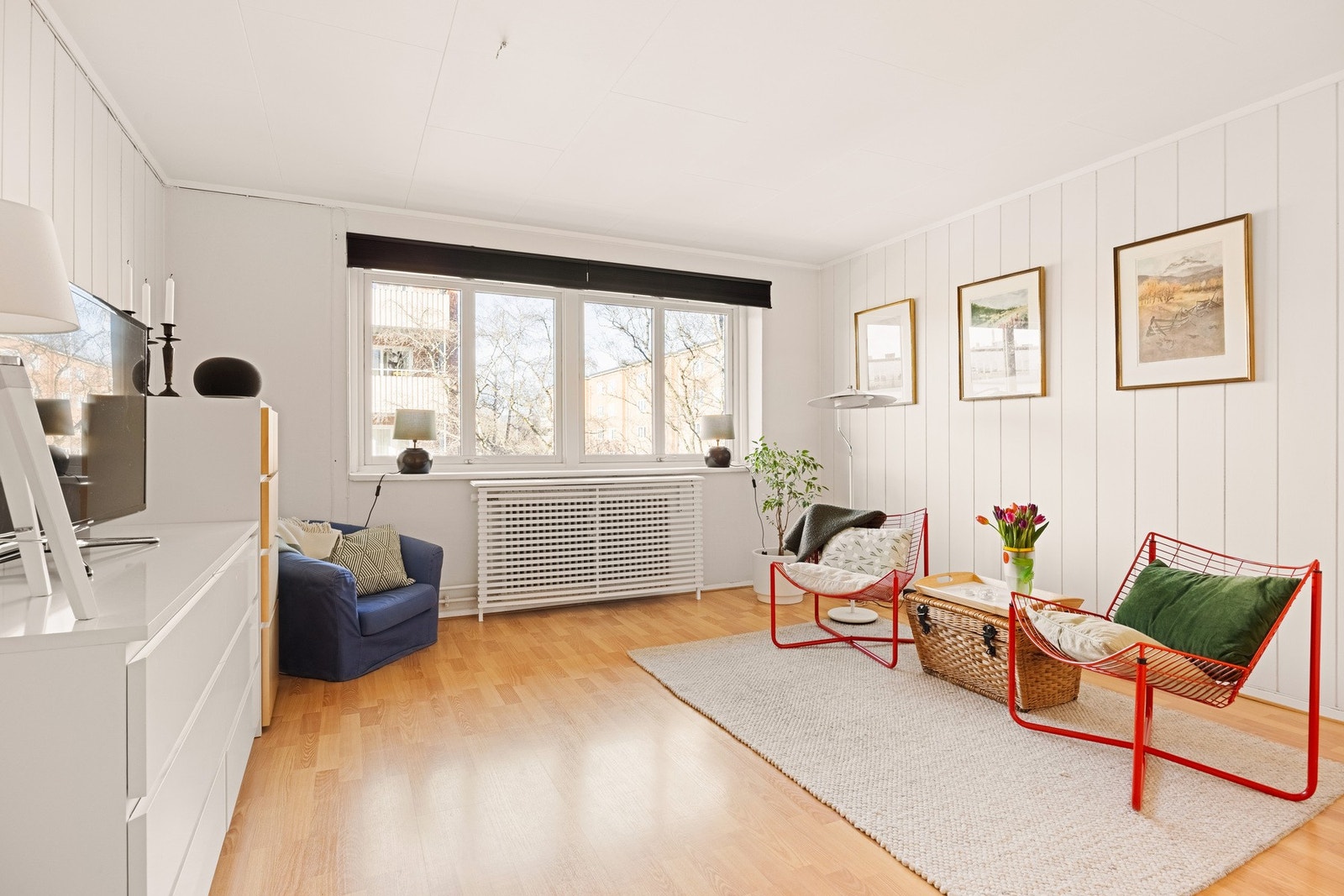 Ellen Celine Heireth v/EIE eiendomsmegling har gleden av å presentere Bjørn Stallares vei 13! Foto: Fredrik Hansson. Galleribilde