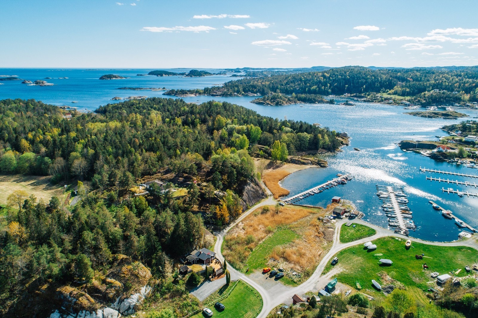 Oversiktsbilde fra Brevikstrand Galleribilde
