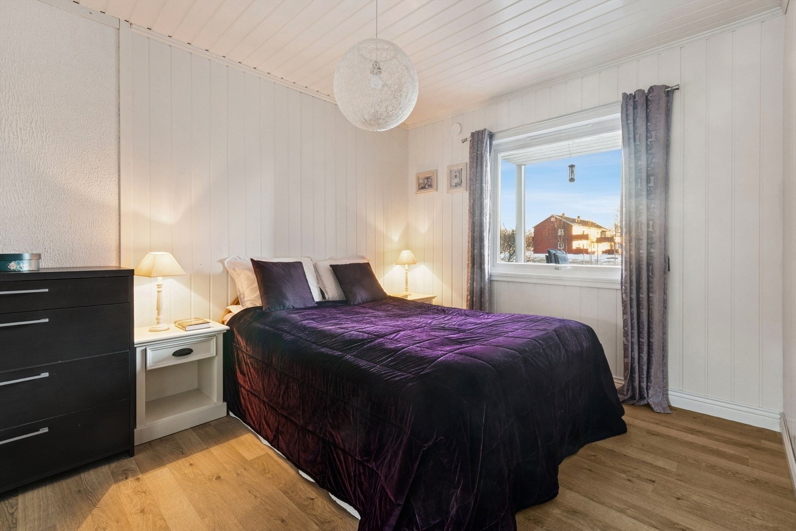 Leiligheten har tre soverom. Galleribilde