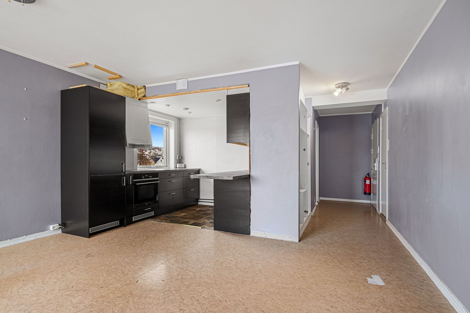 Boligens areal: BRA : 44 kvm - BRA-i: 38 kvm - Innglasset balkong: 6 kvm Galleribilde