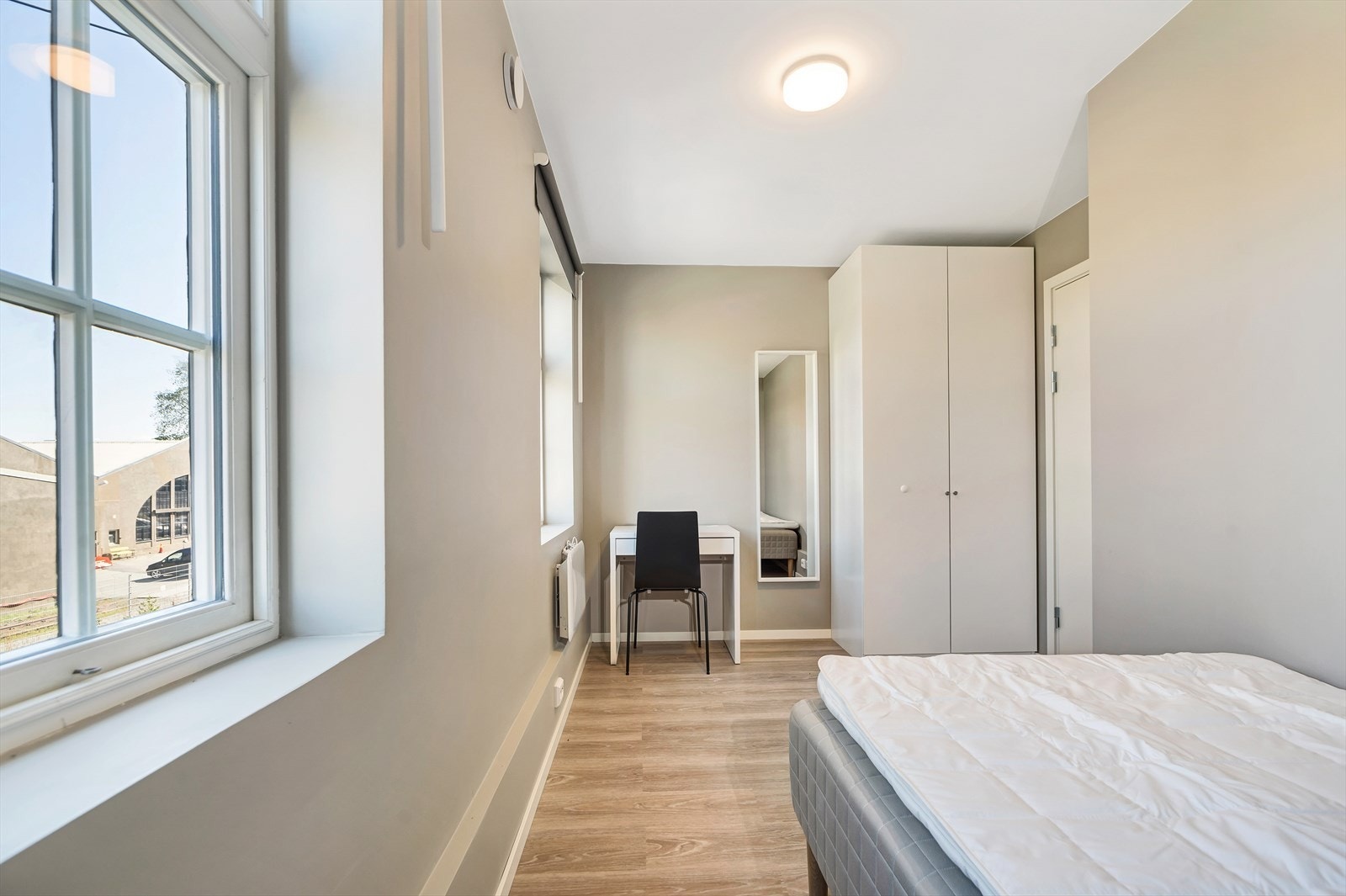 Soverom nummer to er på hele 10,6m² Galleribilde