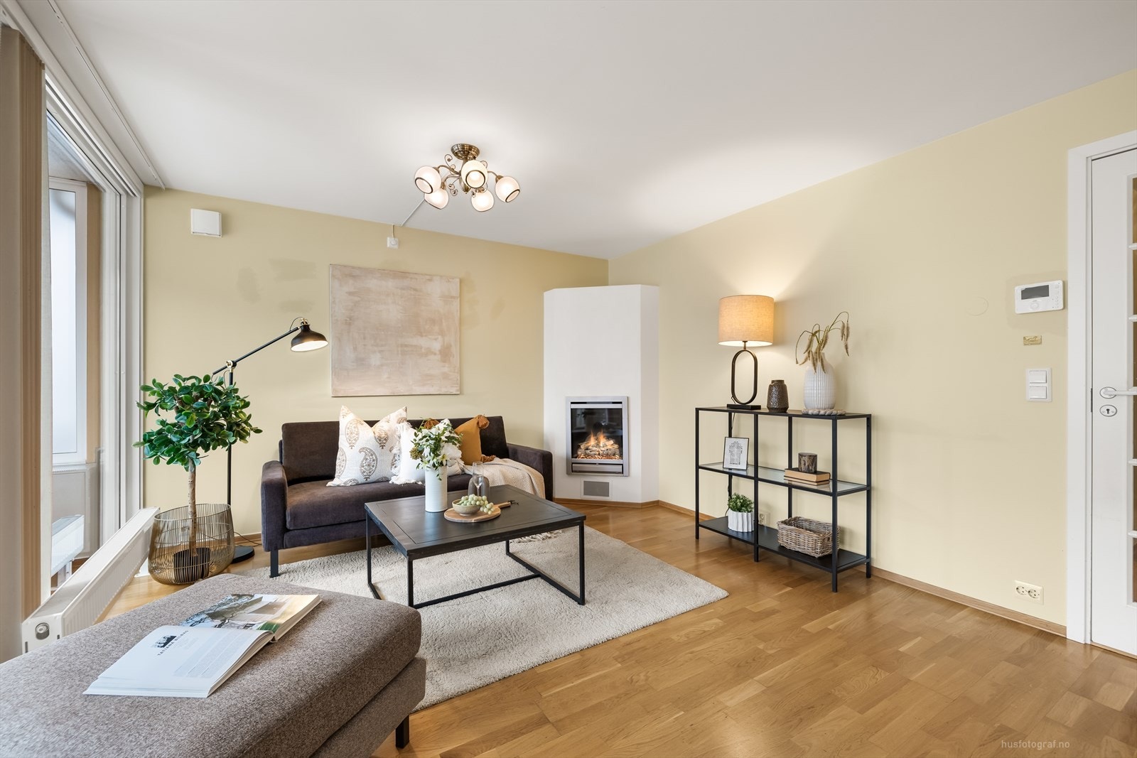 Enkel, trappefri adkomst beliggende i 1. etasje. Galleribilde