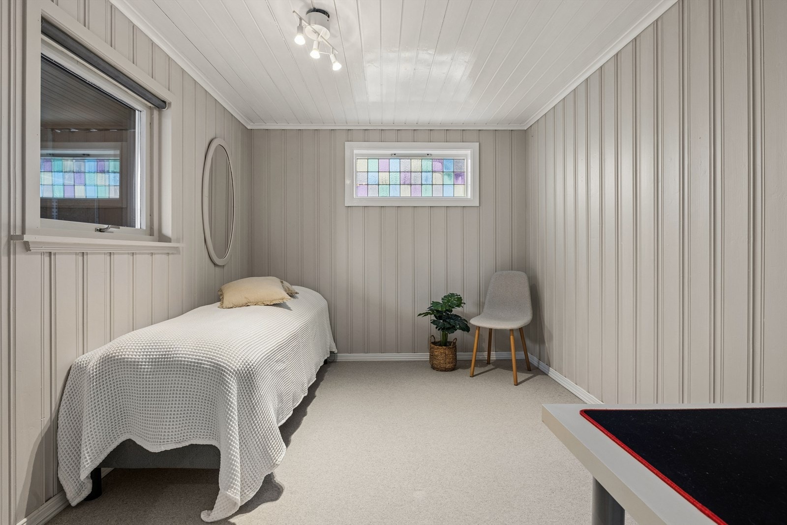 Soverom 3 med plass til seng og garderobeløsning. Galleribilde