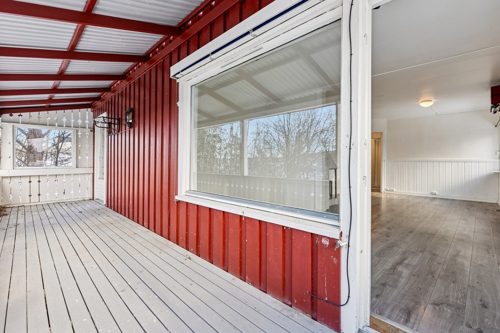 Overbygd terrasse er ikke byggemeldt ihht. opplysninger fra kommunen. Galleribilde