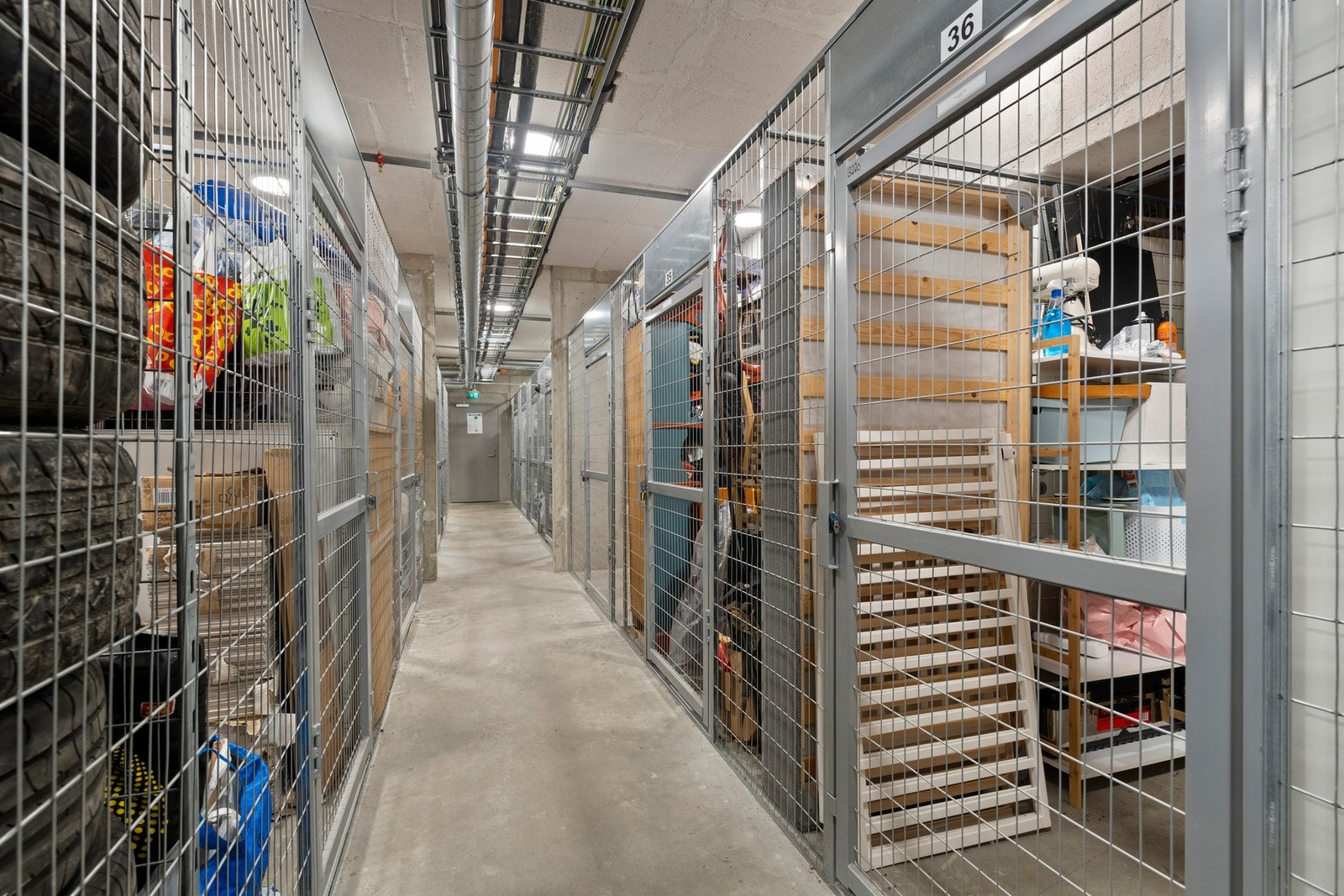 Romslig bod på 5 m² Galleribilde