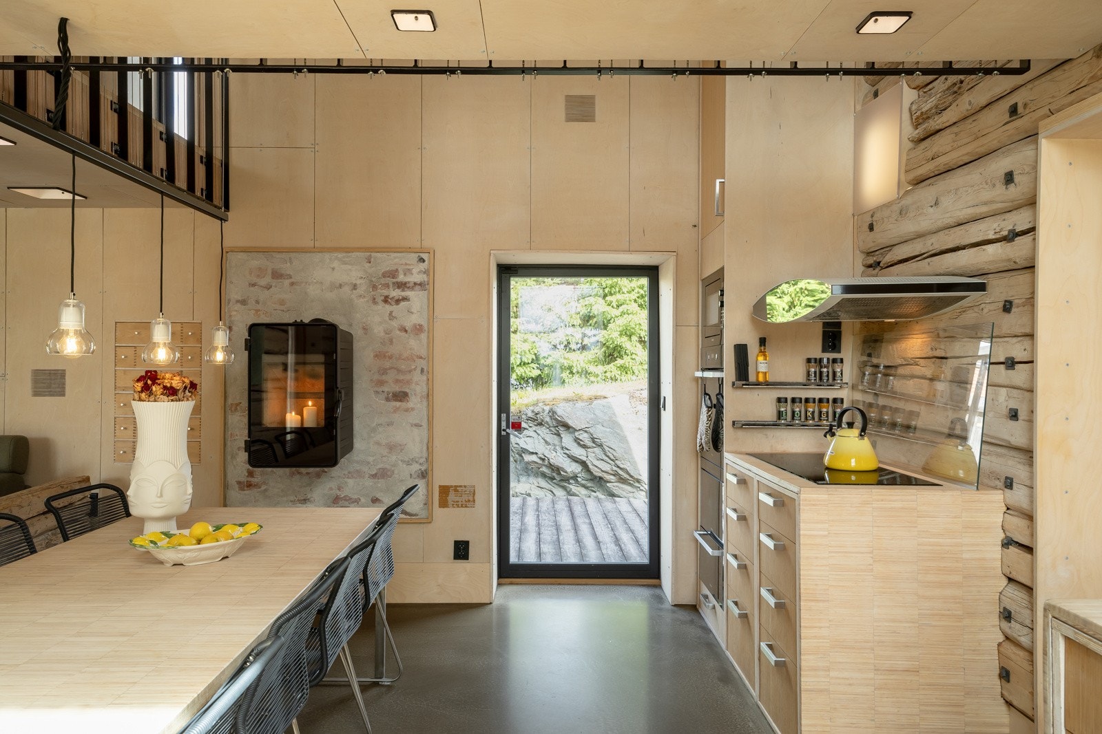 Samtlige hvitevarer er integrert og er av merket Miele. Galleribilde