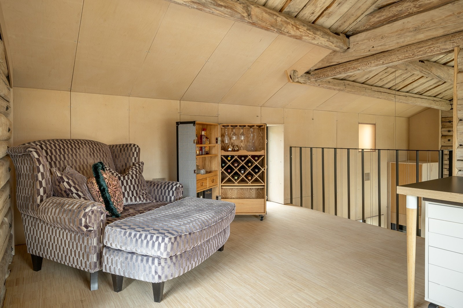 Hems har den samme unike atmosfæren som 1. etasje. Galleribilde