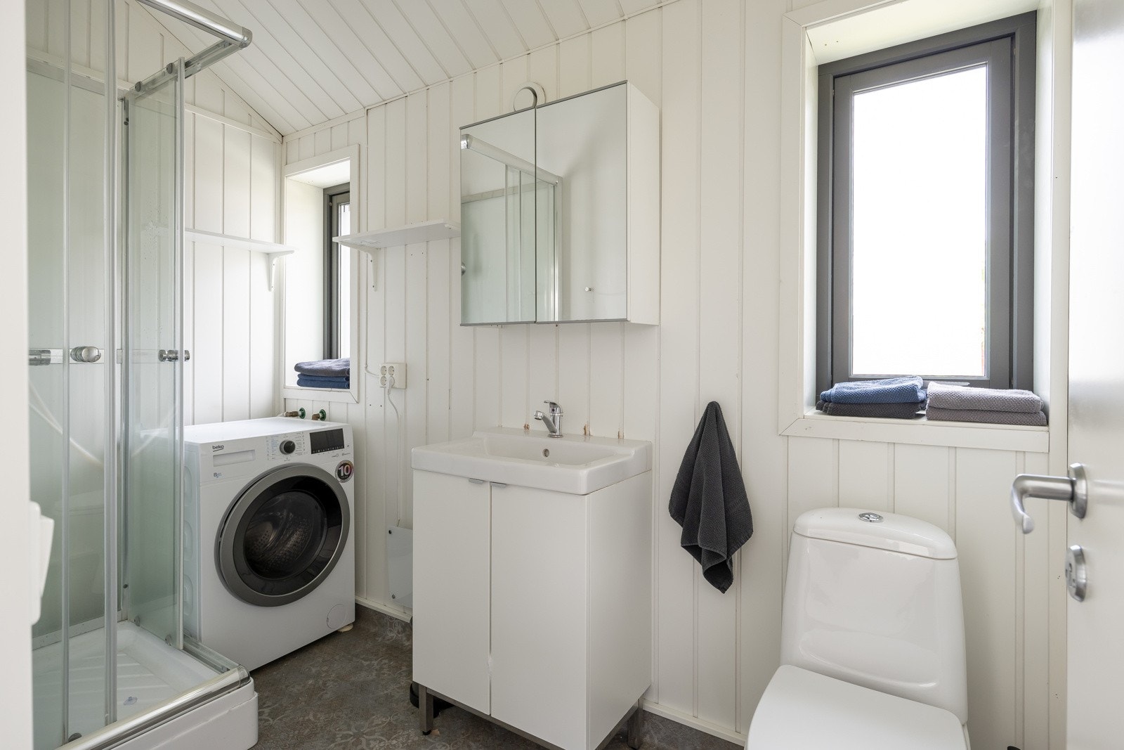 Bad utleiedel. Galleribilde