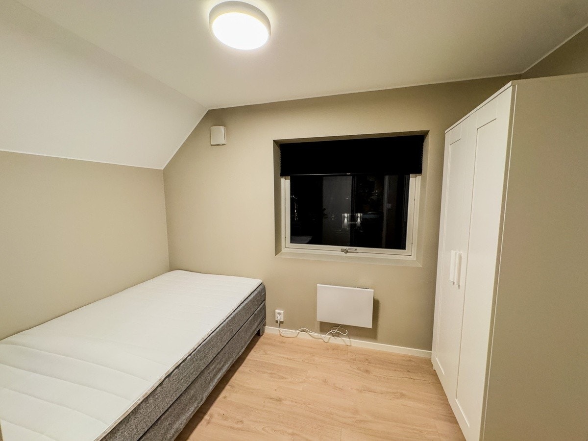 Soverom 1: 120 seng Galleribilde