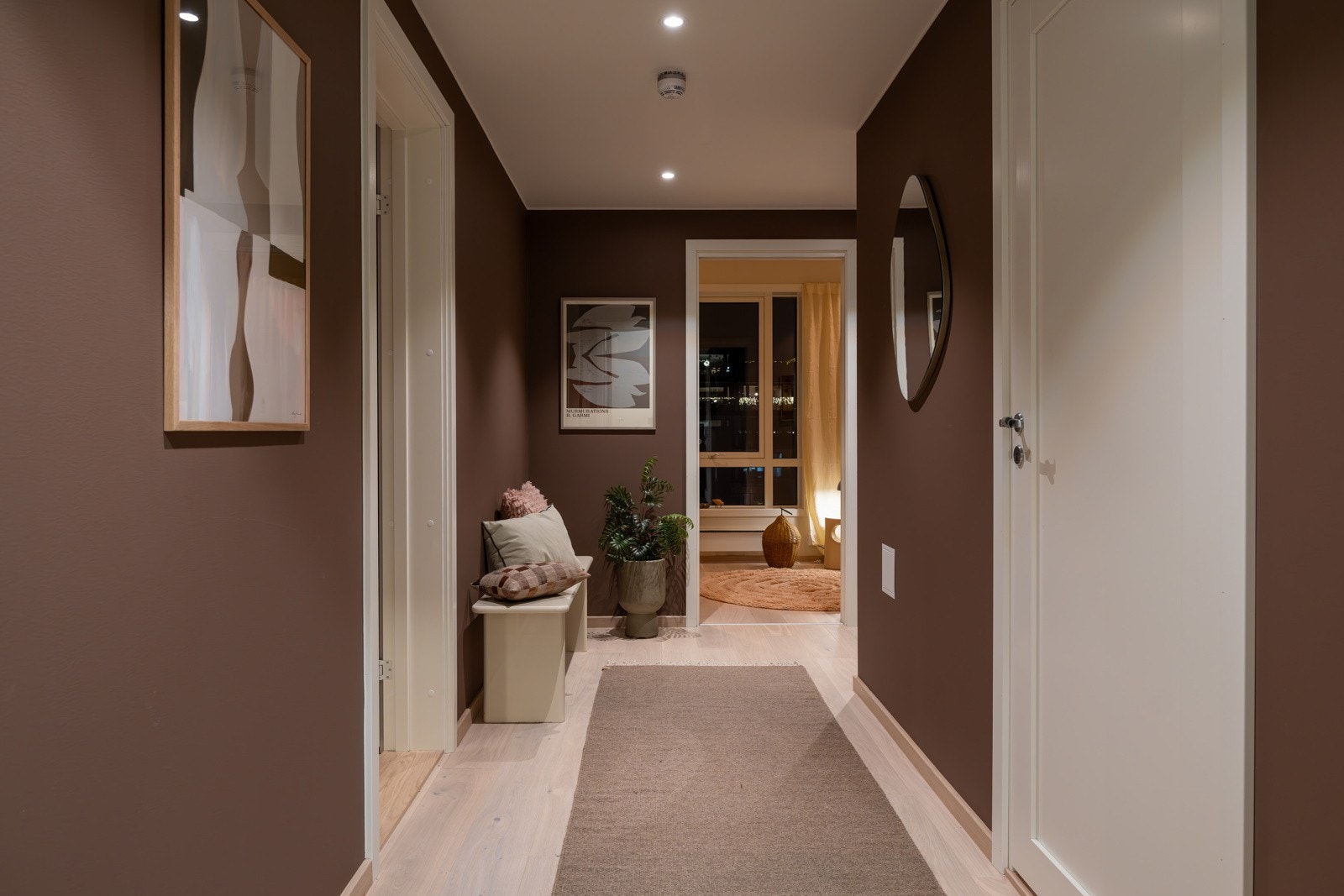 Det er gode muligheter for å etablere ulike oppbevaringsløsninger etter behov. Galleribilde