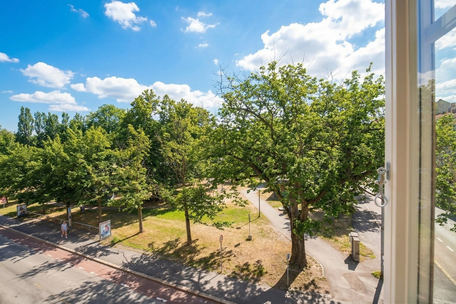 Utsyn fra hovedsoverom. Galleribilde