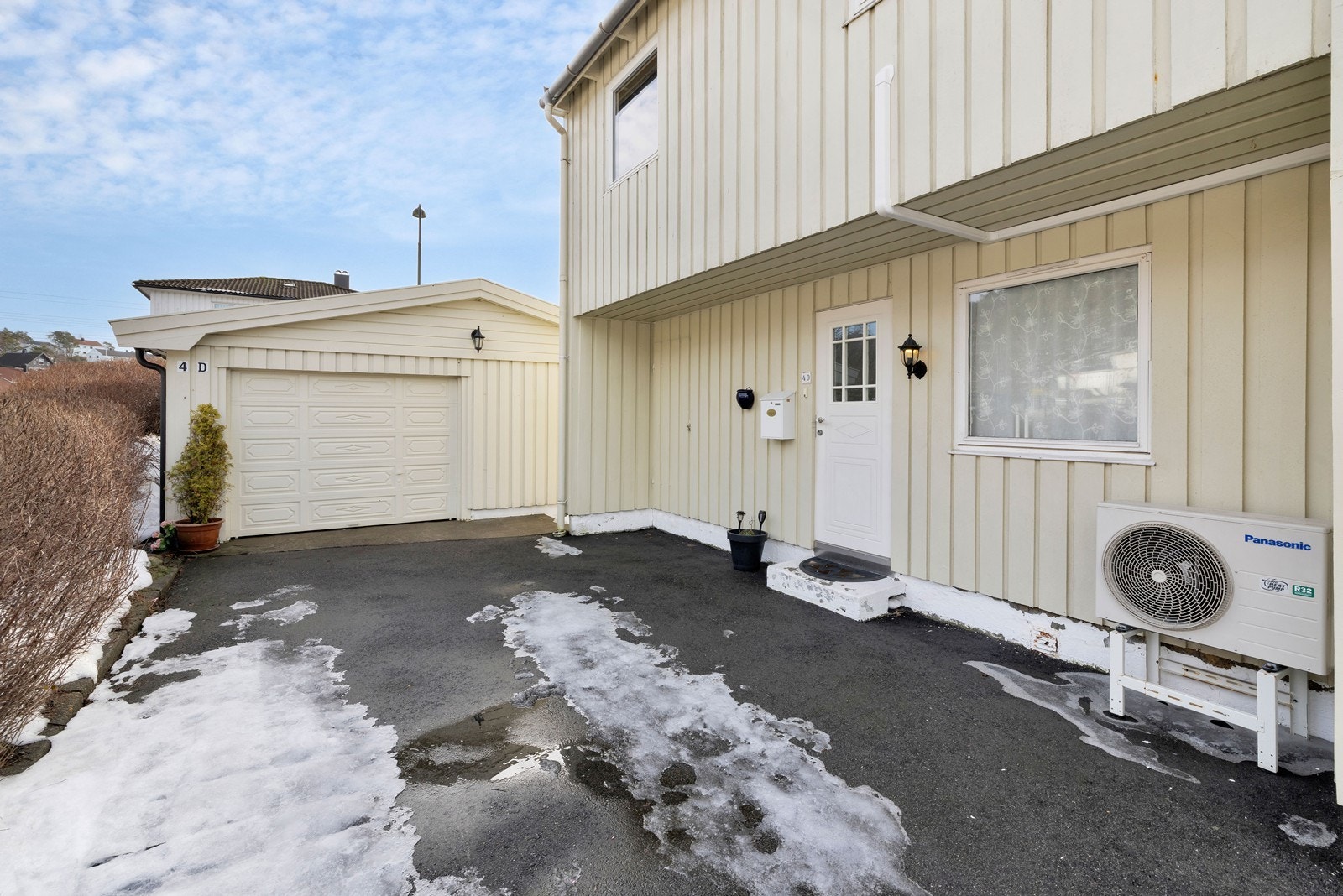 Flere biloppstillingsplasser på egen grunn Galleribilde