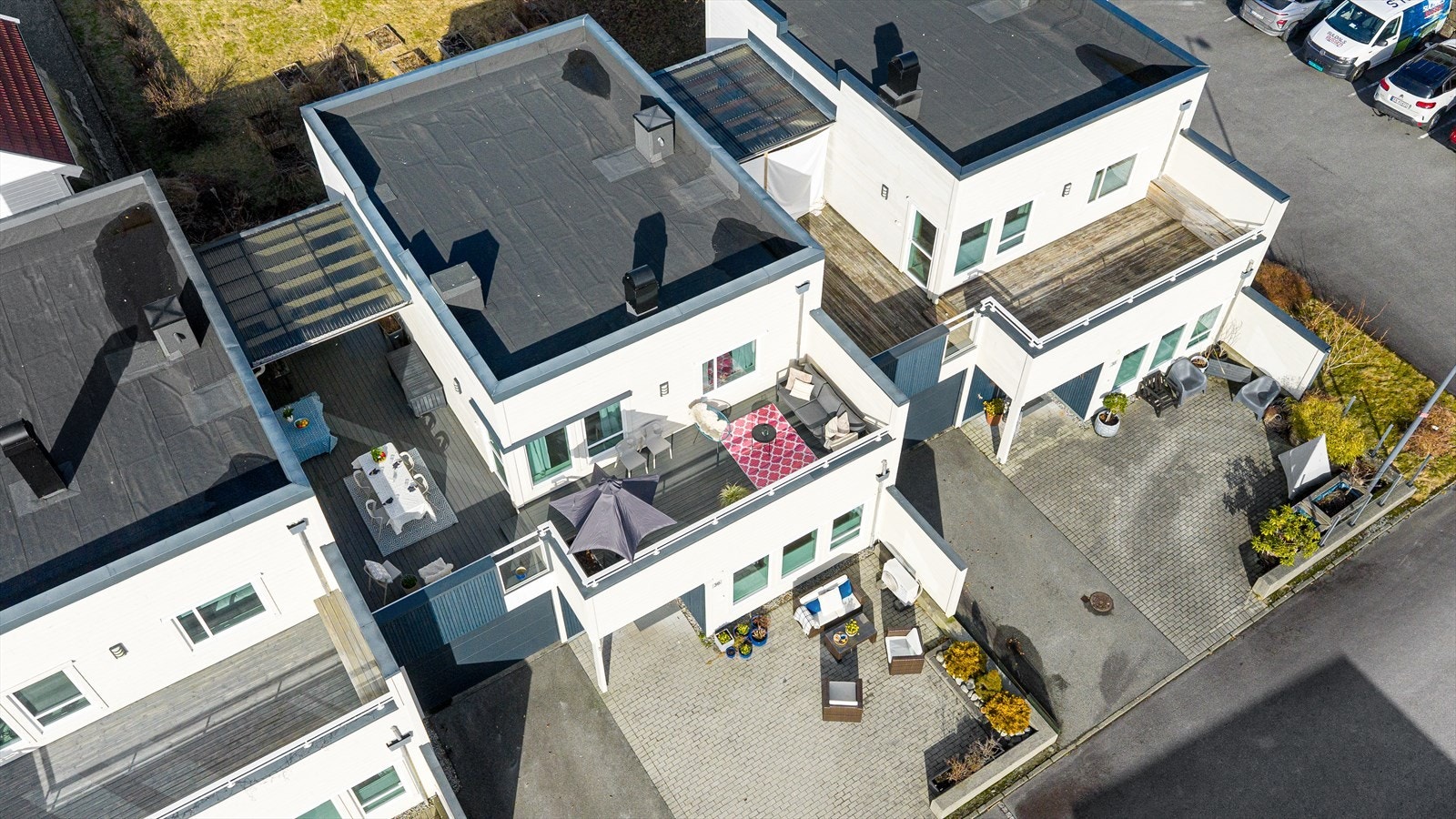 Eiendommen i fugleperspektiv Galleribilde