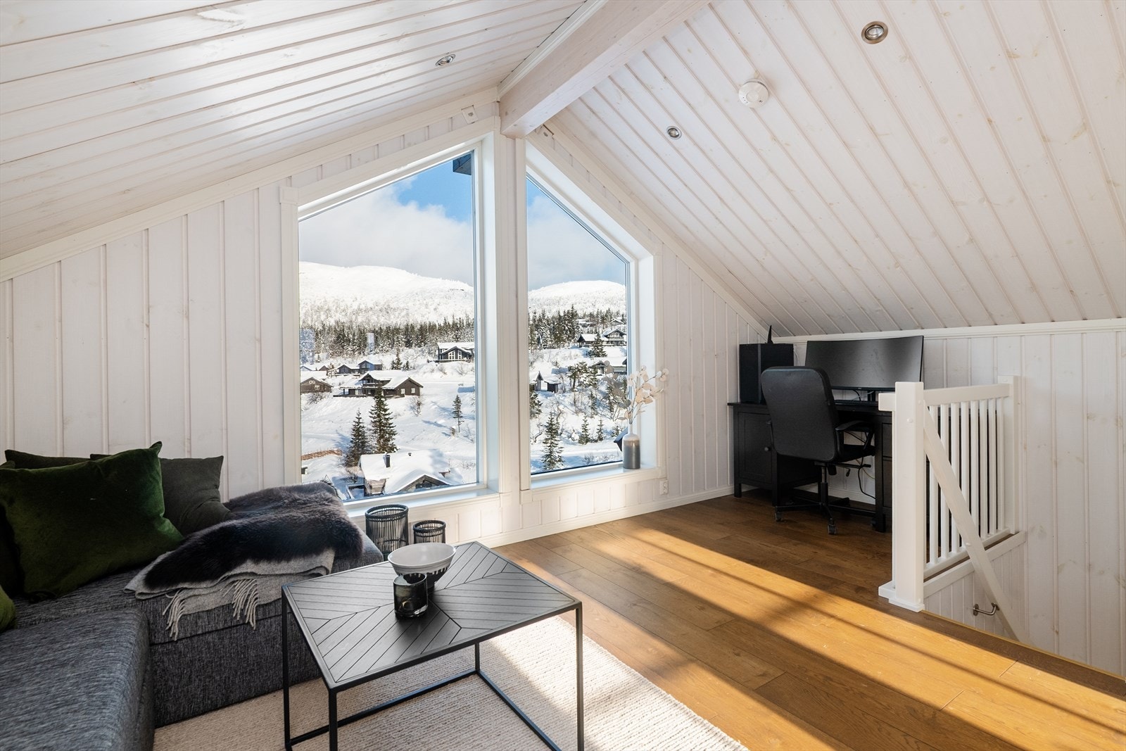 Loftstue Galleribilde