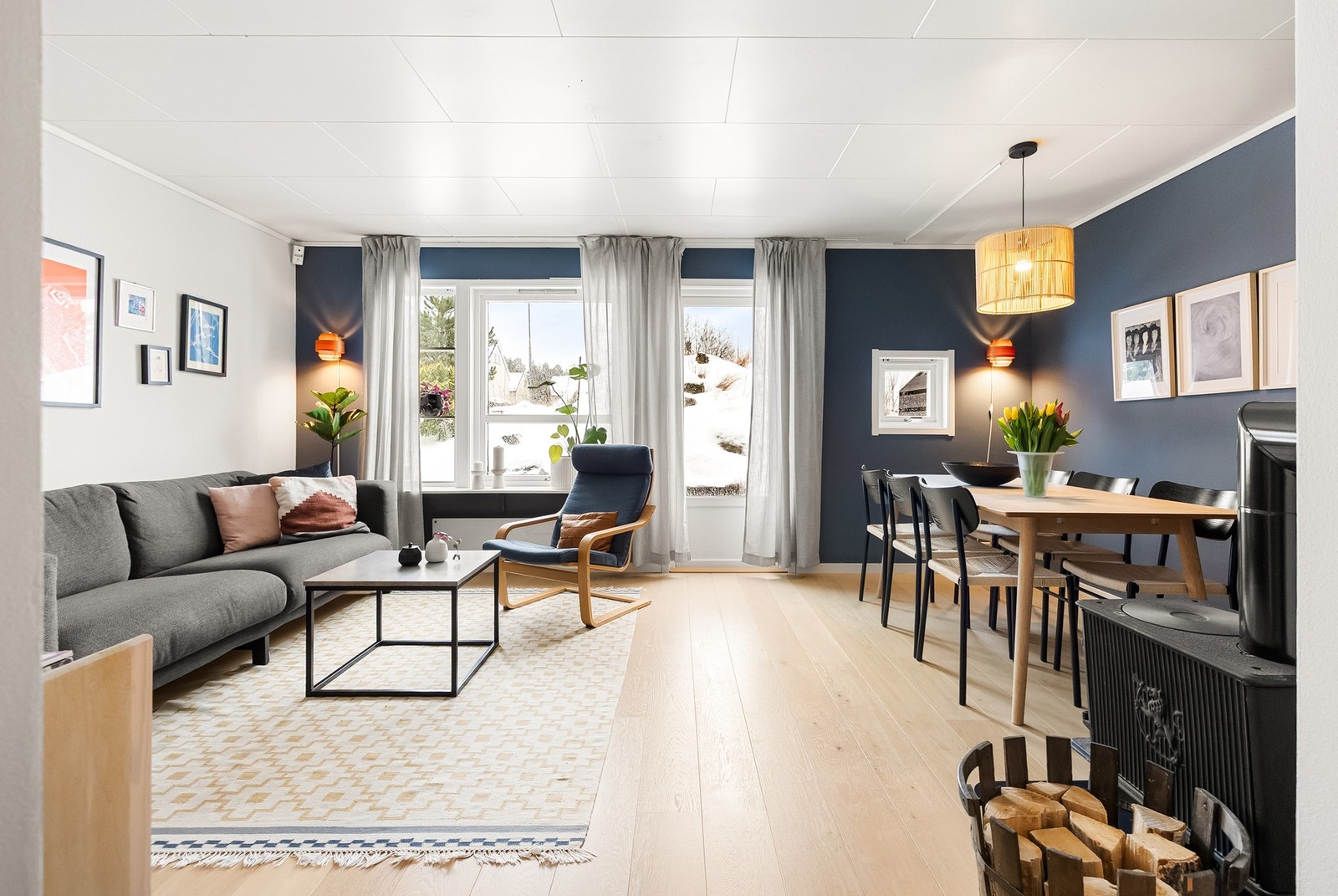 Erik Tenden Nyborg v/Privatmegleren har gleden av å ønske velkommen til Einerveien 145! Galleribilde