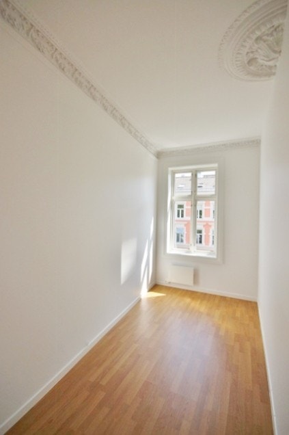 Lyst og romslig soverom med god sengeplass. Galleribilde