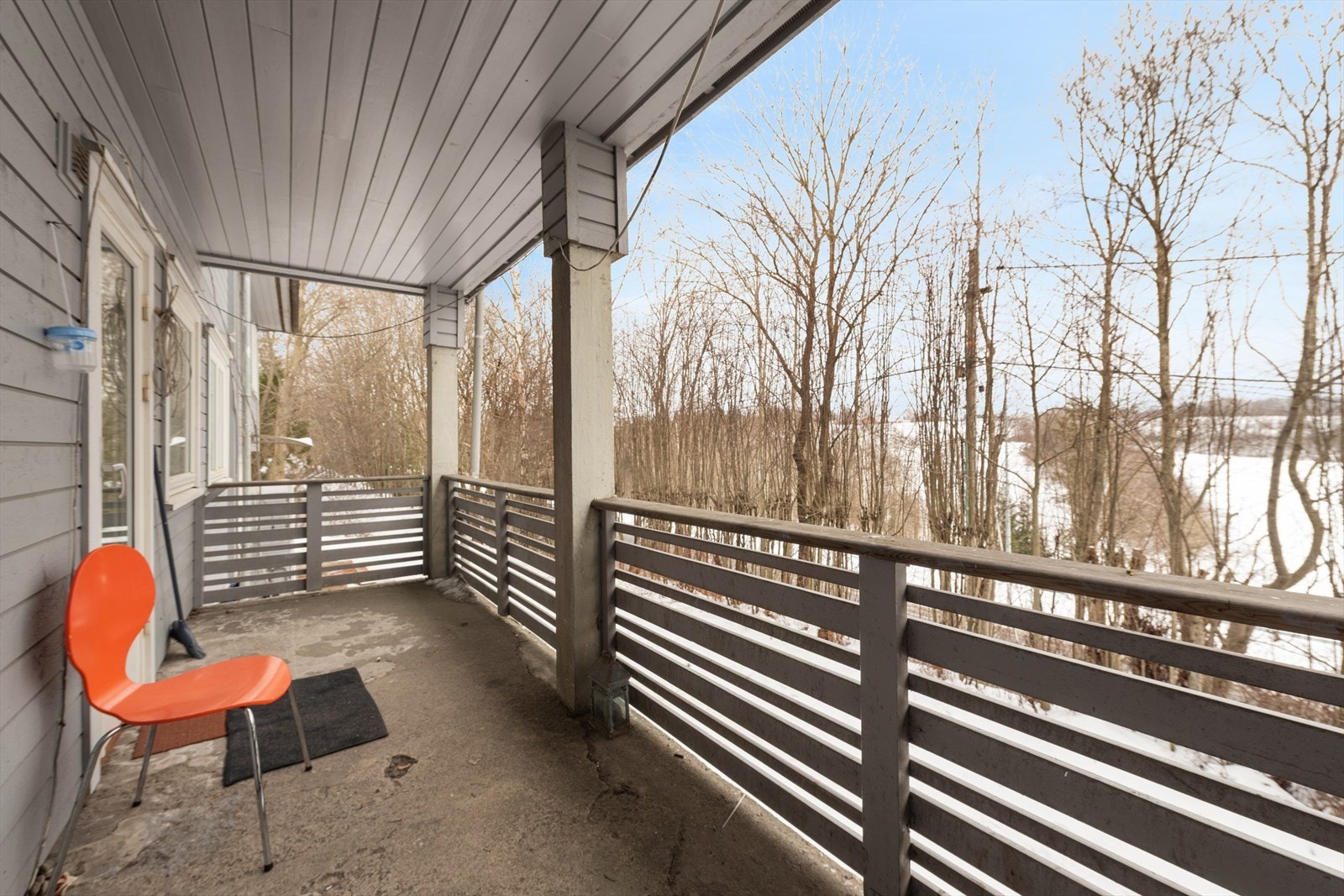 Flott terrasse med adkomst fra leilighet 5. Galleribilde
