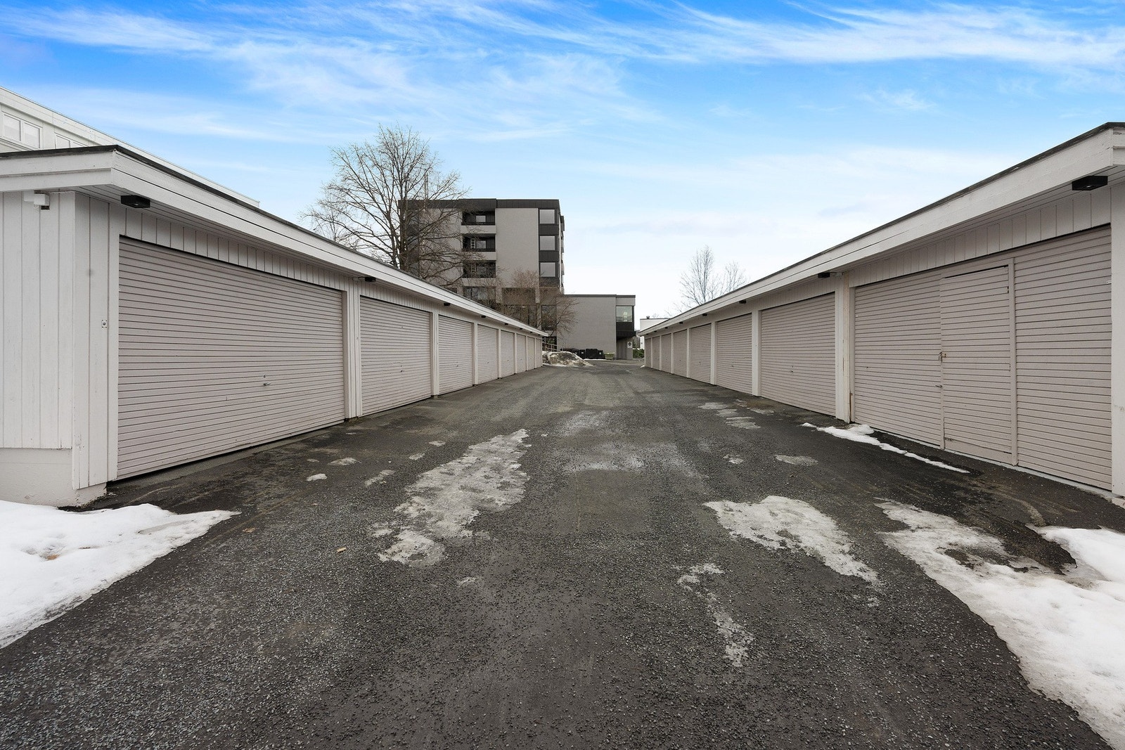 Egen garasjeplass Galleribilde