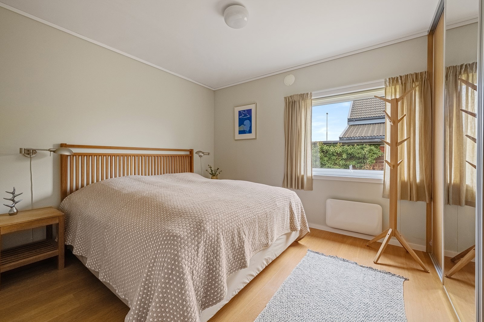 Det er 3 soverom i boligen. Galleribilde