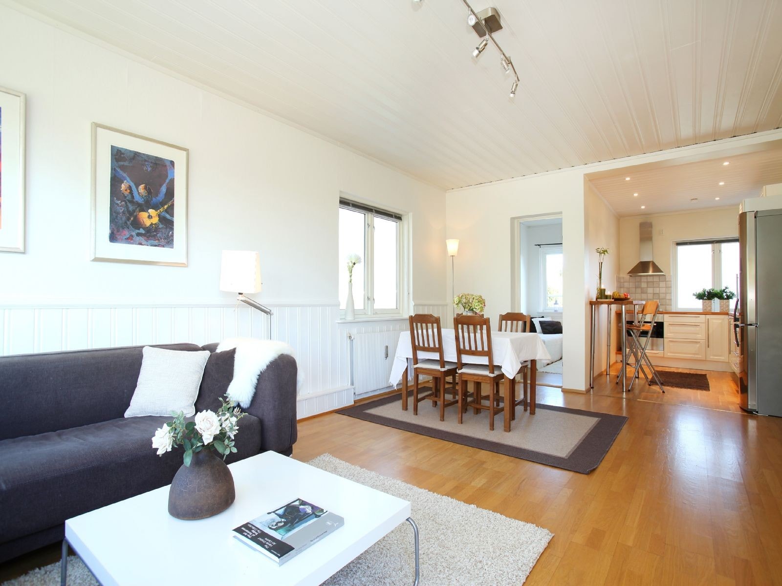 Stue/kjøkken Galleribilde