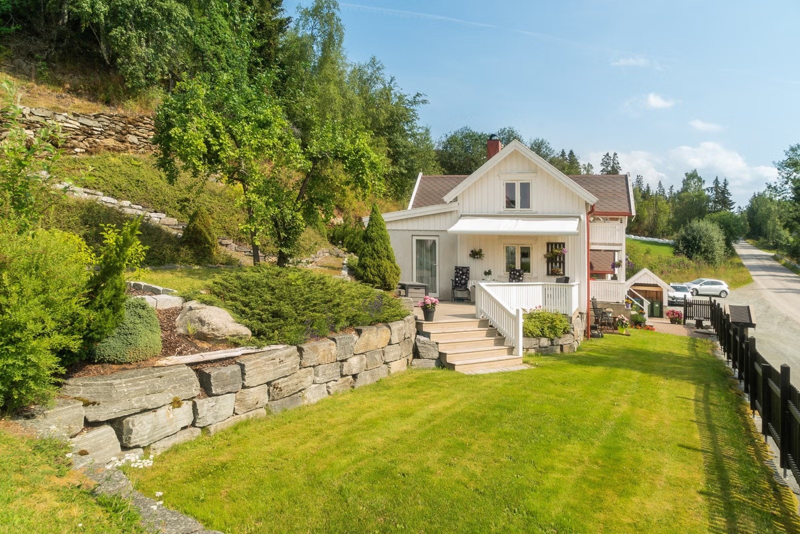 Heimdal Eiendomsmegling v/ Paul Stene har gleden av å presentere Vigtilveien 83! (Foto: Harald Wanvik). Galleribilde