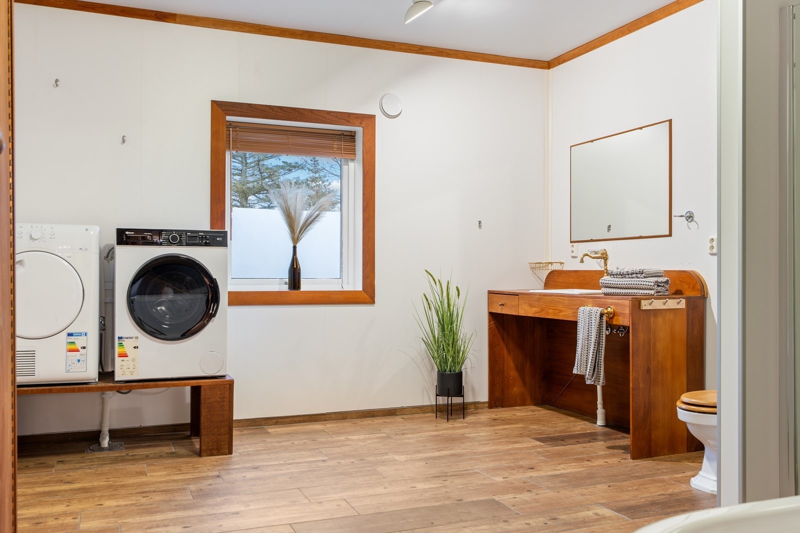 Stort bad/vaskerom Galleribilde