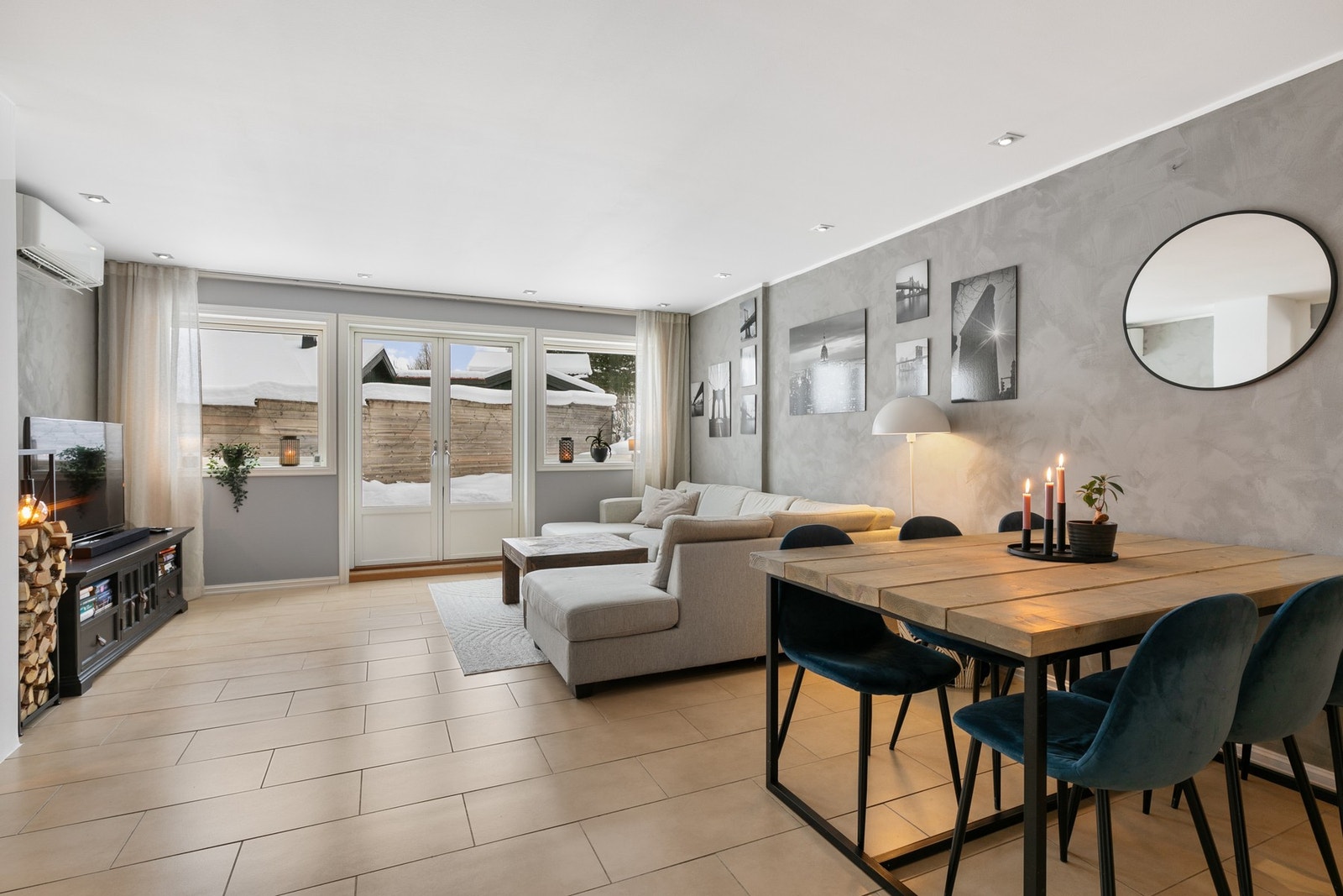 Her er det malte vegger og fliser på gulv med gulvvarme. Galleribilde