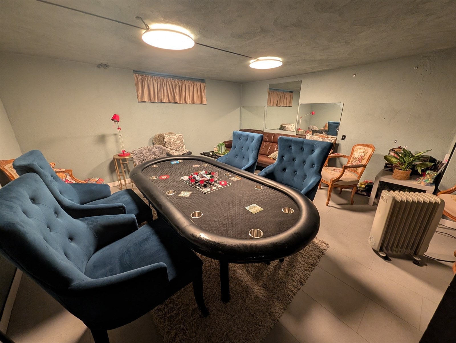 Selgers private bilder fra underetasjen Galleribilde