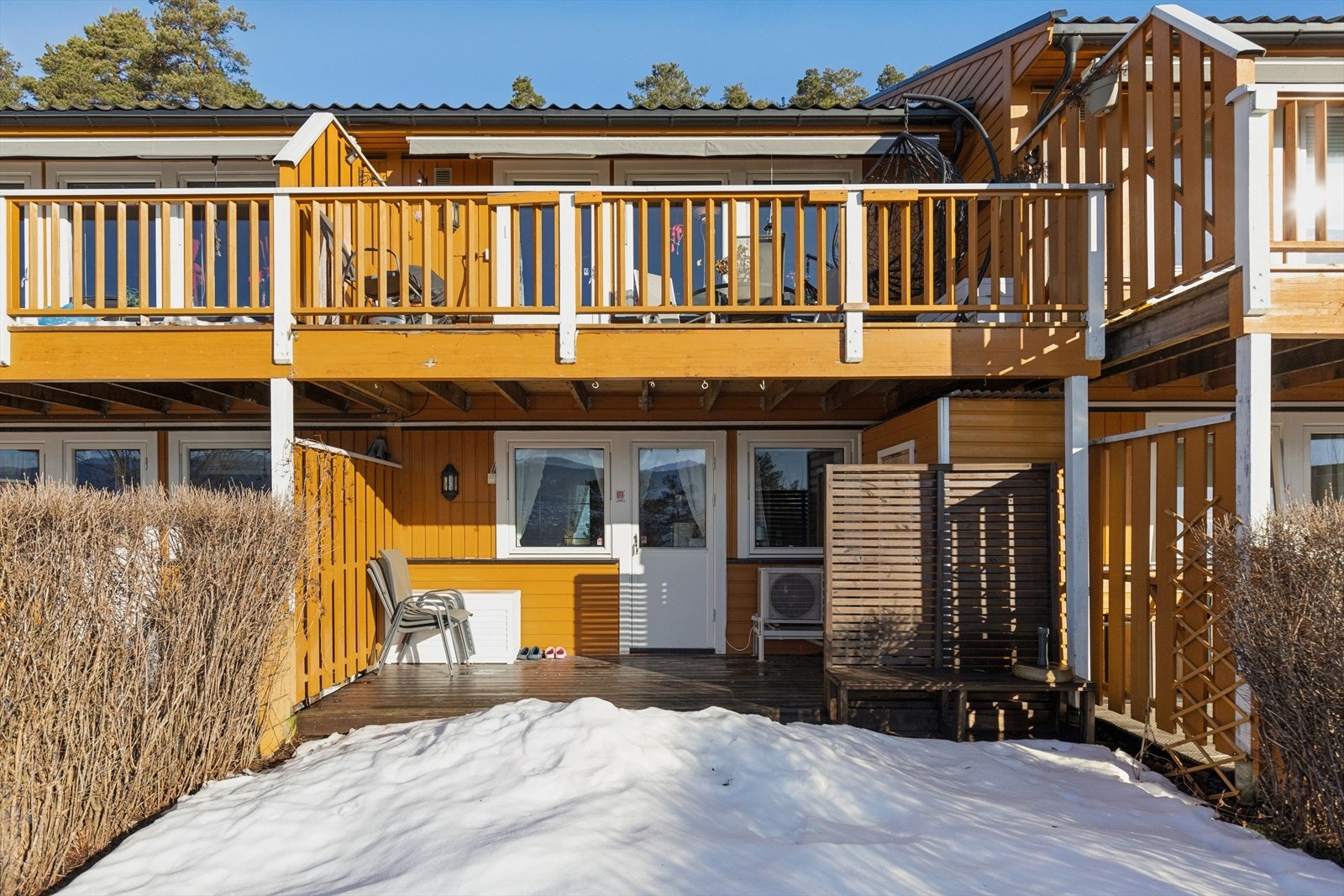 Neptunveien og et veletablert og familievennlig boligområde. Galleribilde