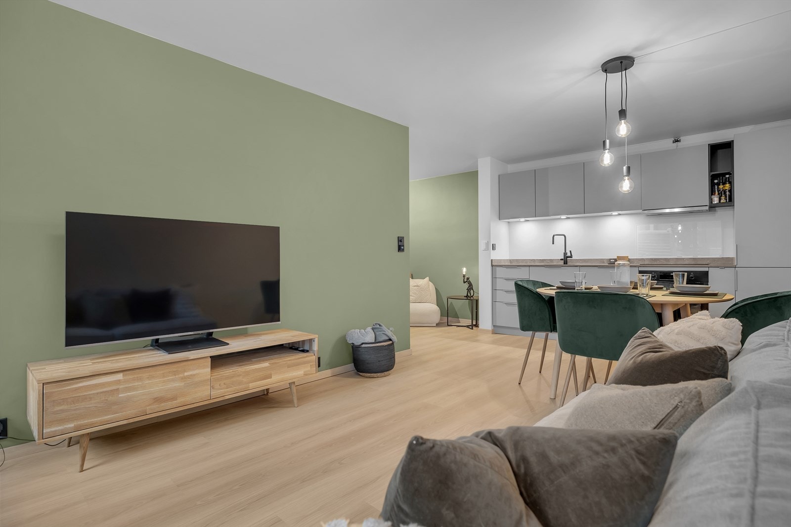 Velkommen til Storgata 14C - Presentert av Monica Andersen v/ Garanti Eiendomsmegling! Galleribilde