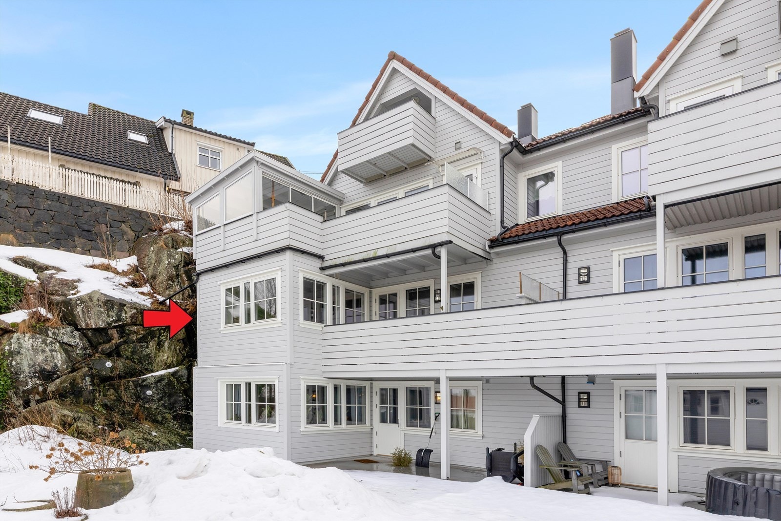 Leiligheten har en attraktiv og meget sentral beliggenhet. Galleribilde