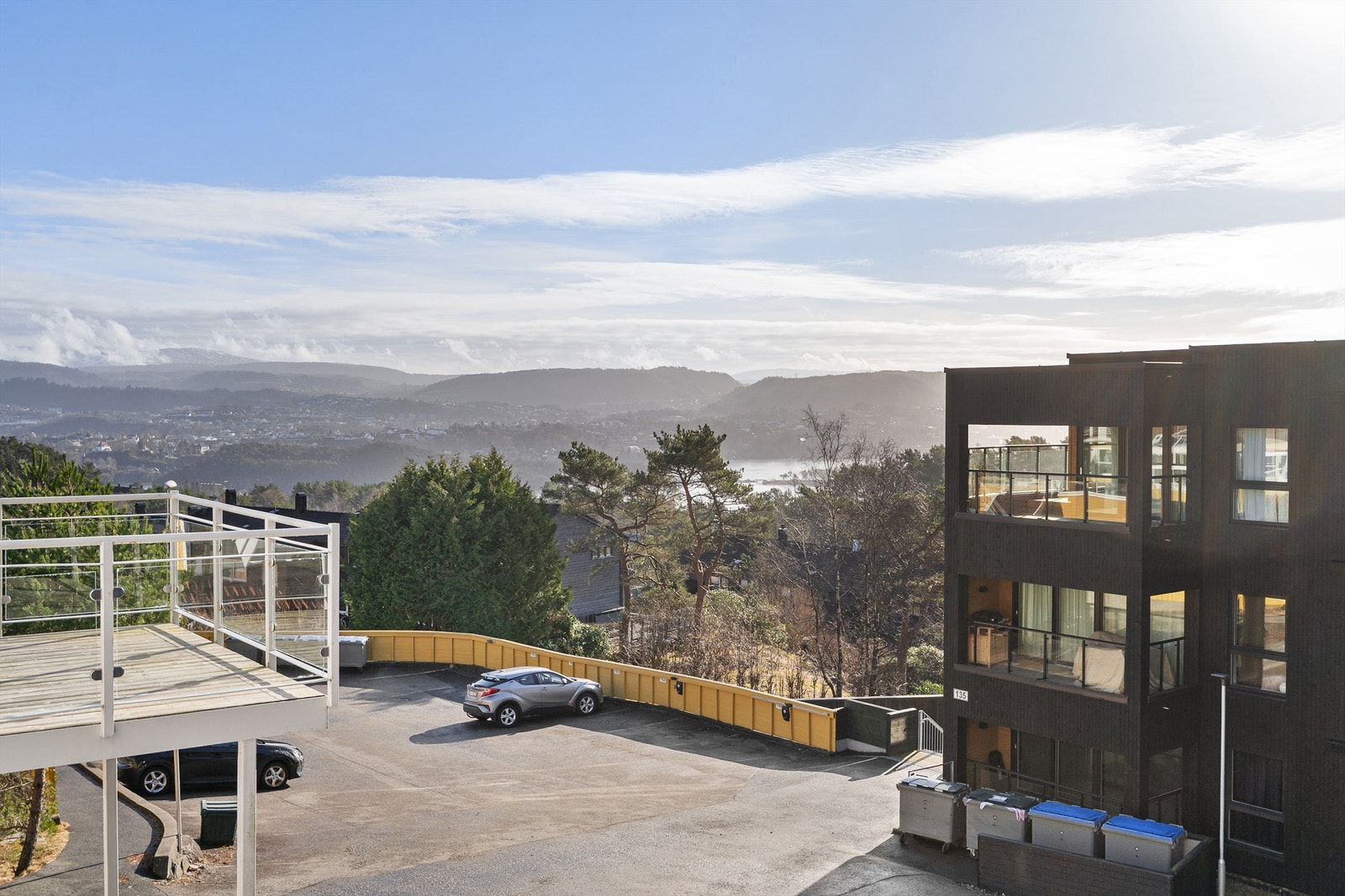 - Fin utsikt fra egen balkong - Galleribilde