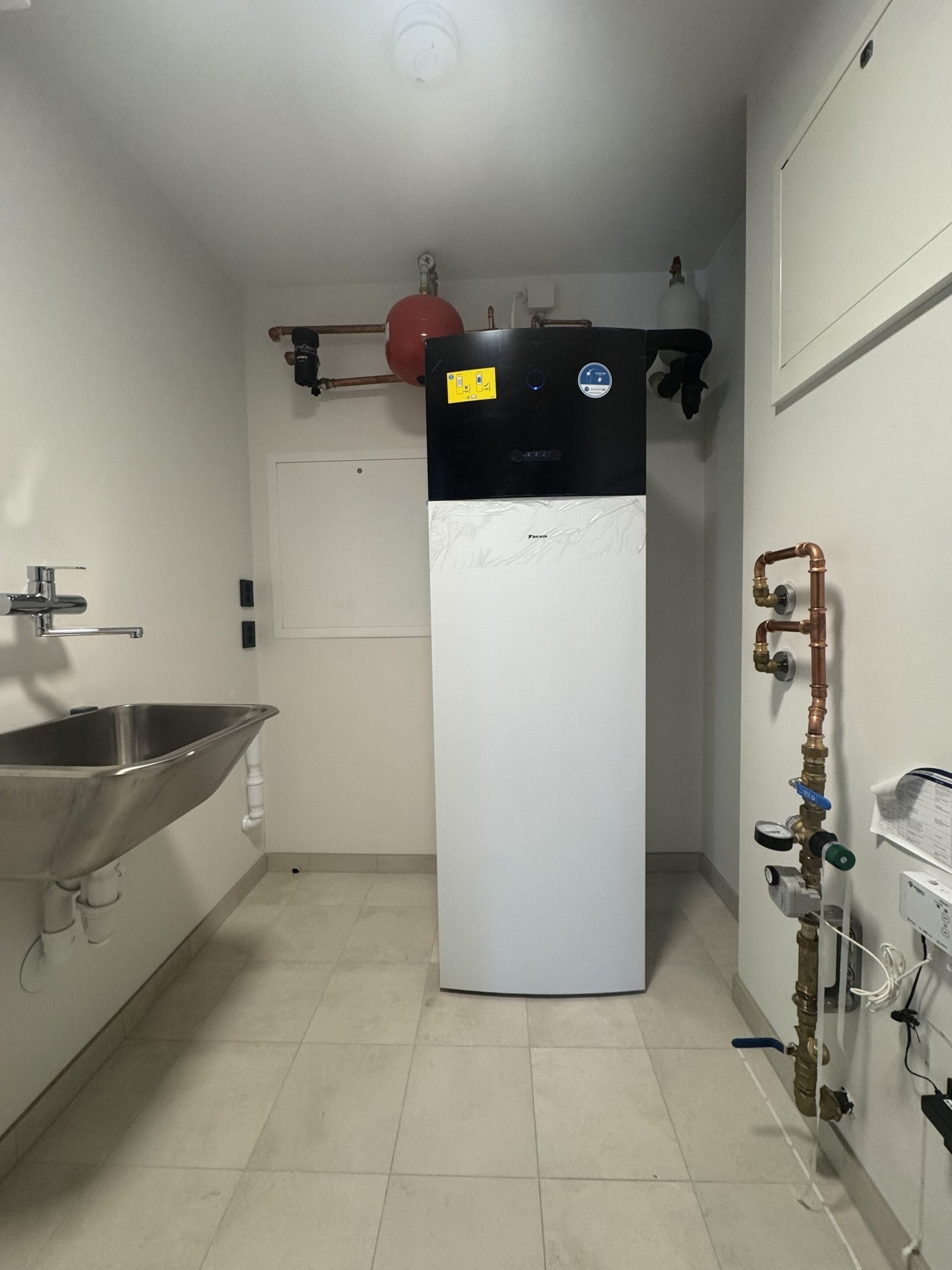 Utleiedel: Teknisk rom / vaskerom utleieleilighet Galleribilde