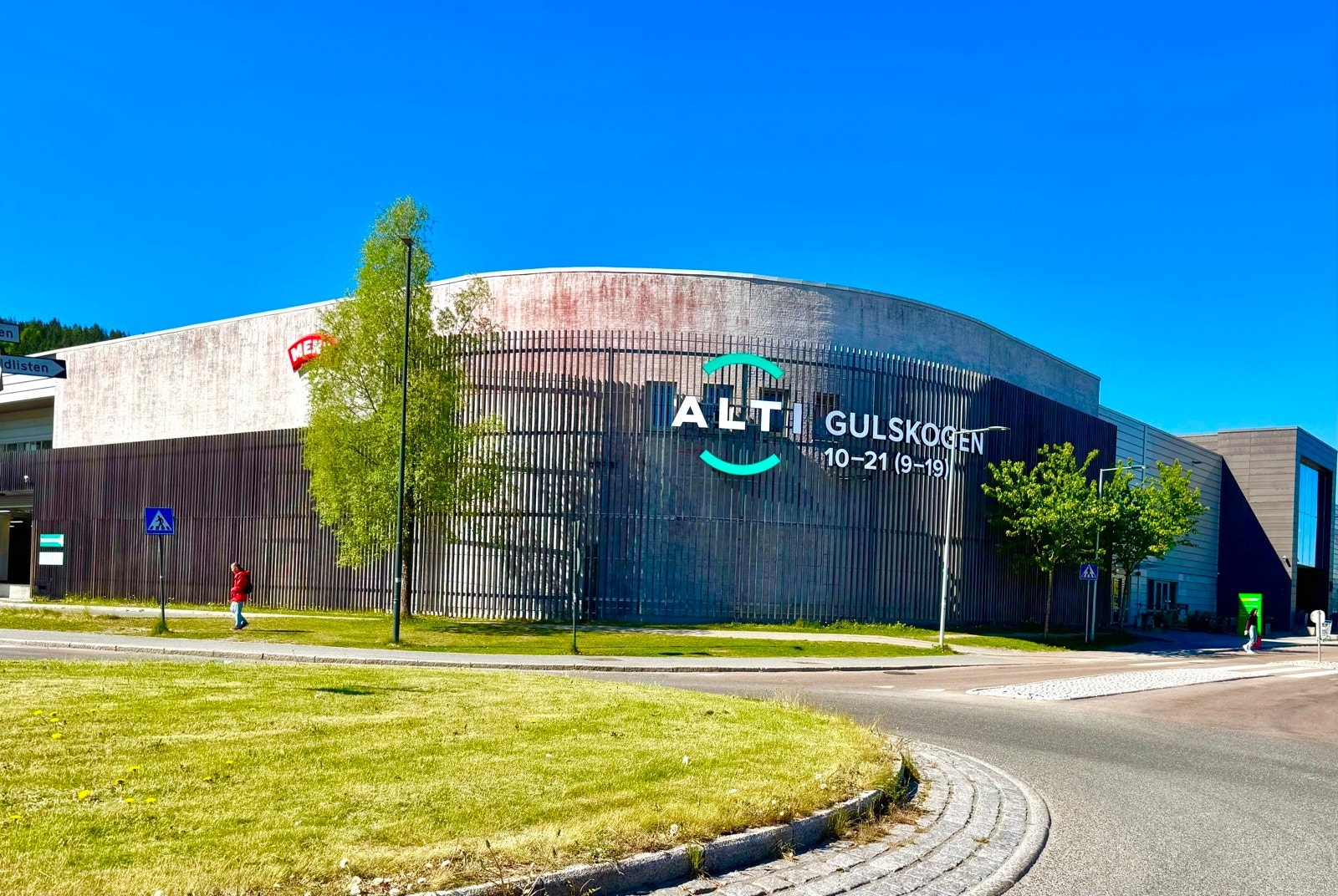 Nær nabo: kun 800 meter til Gulskogen senter Galleribilde