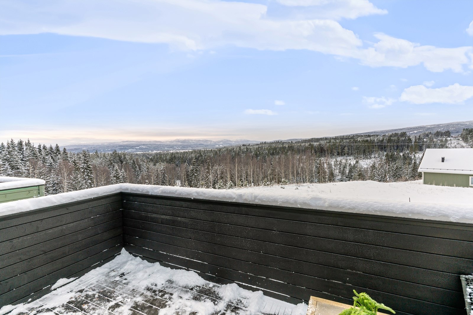 Normalt med tydelig utsikt ut mot Skrimfjellene. Galleribilde