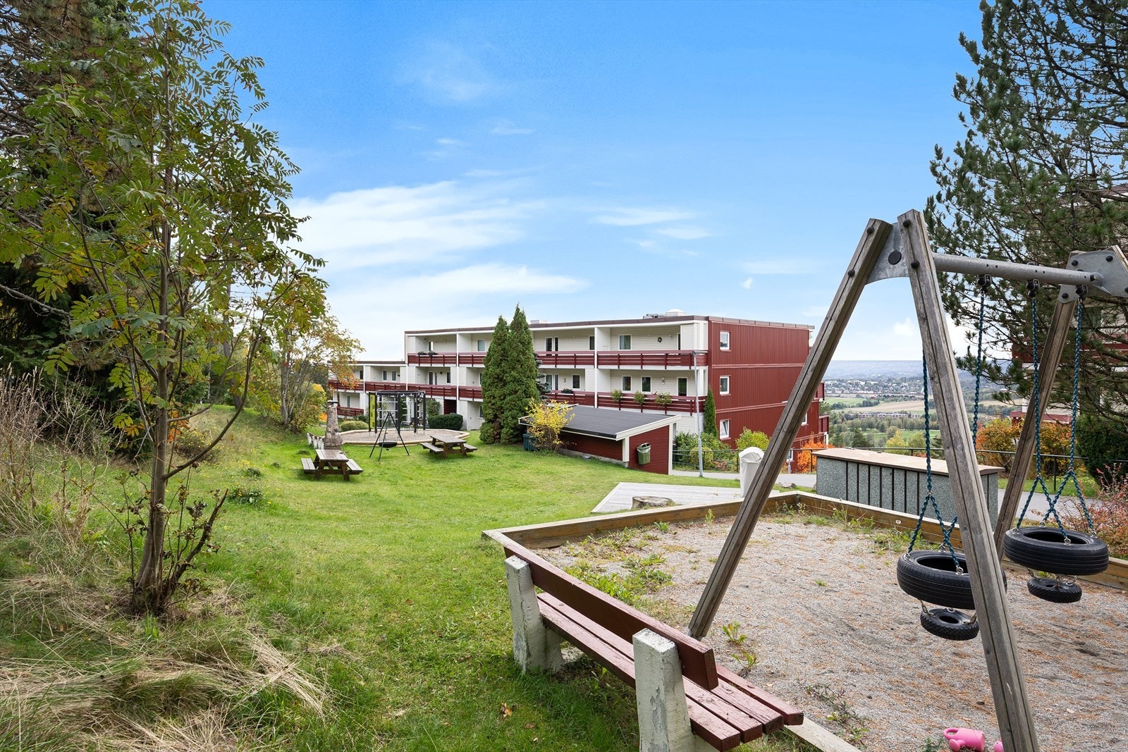 Sommerbilde fra Måltrostskogen borettslag Galleribilde