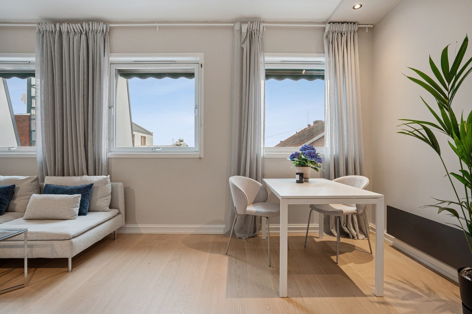 Takhøyde målt til 2,78 meter. Galleribilde