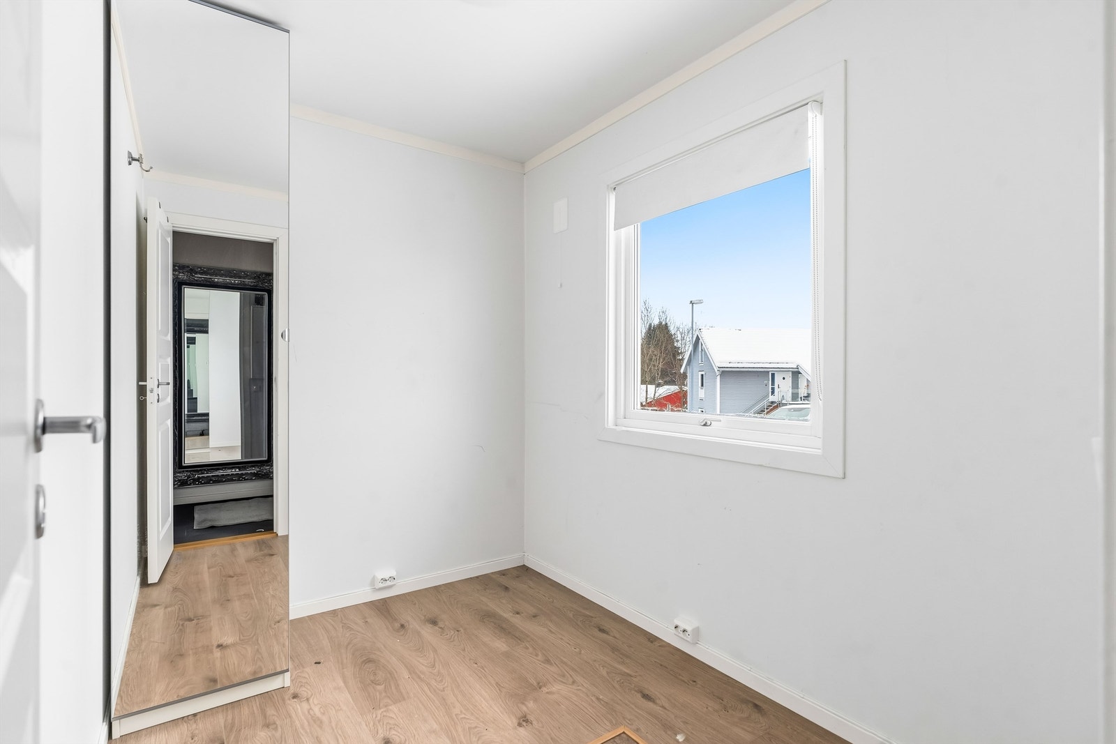 Bod ved inngangspartiet. Galleribilde