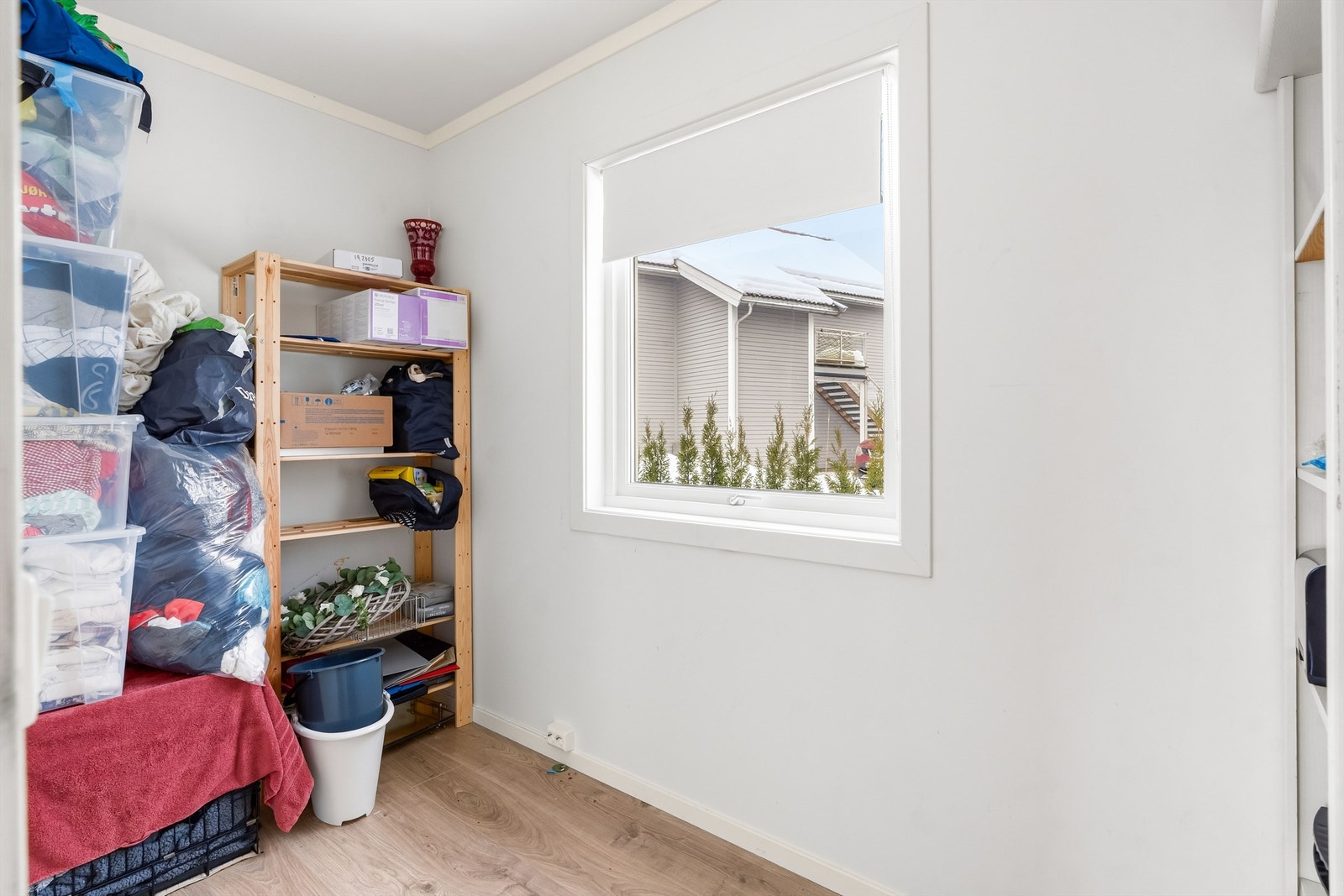 Bod ved kjøkken. Galleribilde